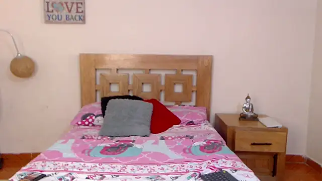 ValeSantoDomingo online show from October 2, 2025, 7:28 pm