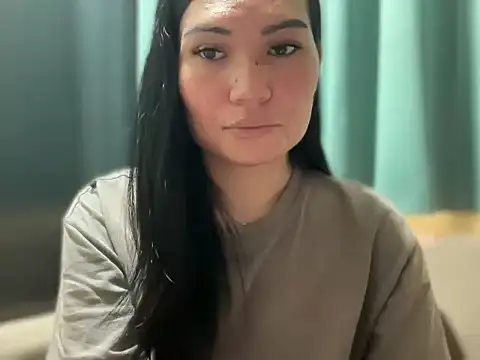 Snapshot of Makeamesswithjenieyang chatting on January 7, 2026, 3:55 am Makeamesswithjenieyang online show from January 7, 2026, 3:55 am