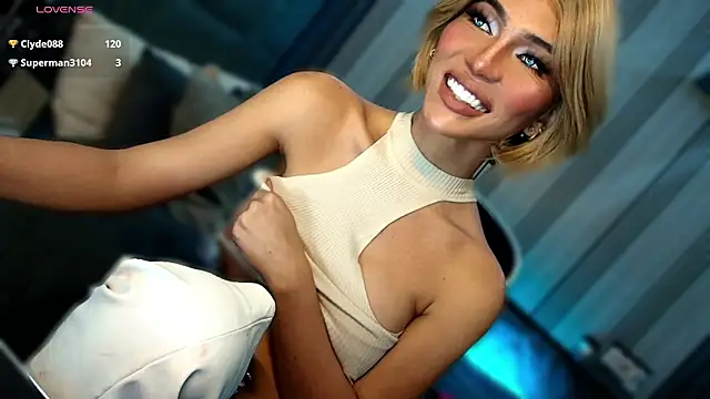 Snapshot of Huntress_xxx chatting on February 21, 2026, 4:36 am Huntress xxx online show from February 21, 2026, 4:36 am