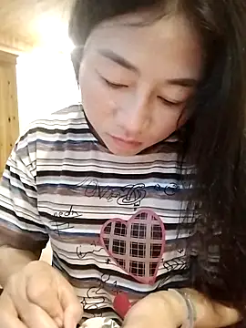 babychill09 online show from September 24, 2025, 11:43 pm