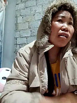 Snapshot of jienrrr chatting on March 5, 2026, 3:14 am jienrrr online show from March 5, 2026, 3:14 am