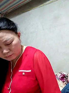 yoowwmr online show from December 16, 2025, 1:21 am