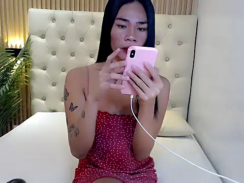 SexualDesire1x online show from November 19, 2025, 1:33 pm