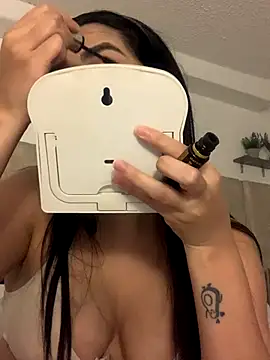 CamiJone online show from November 24, 2025, 11:49 pm