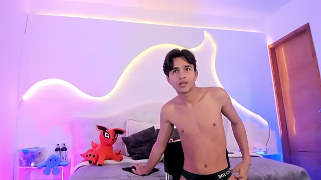 jin luna online show from February 2, 2026, 11:42 am