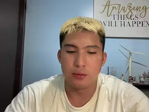 lovely jay online show from March 17, 2026, 7:39 pm