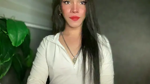 Snapshot of Misselliefayexxx chatting on March 16, 2026, 1:13 am Misselliefayexxx online show from March 16, 2026, 1:13 am