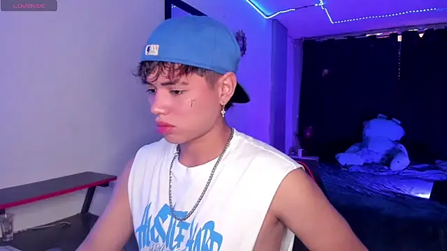 Jostin18 online show from September 22, 2025, 2:45 pm