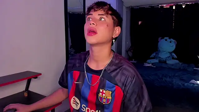 Jostin18 online show from September 24, 2025, 1:17 pm