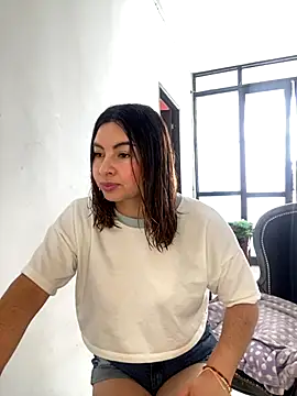 ADHARAMILLER  1111 online show from November 21, 2025, 5:34 pm