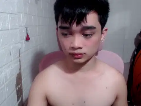 sexysam14 online show from May 6, 2026, 7:56 am
