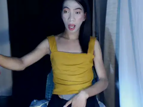 xyourdreamtrans online show from September 30, 2025, 2:28 am