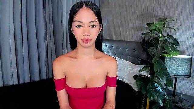 HugeCocoCock online show from July 1, 2026, 8:53 pm