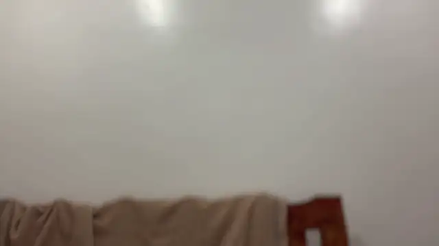 asiansmilexx online show from October 5, 2025, 5:42 am