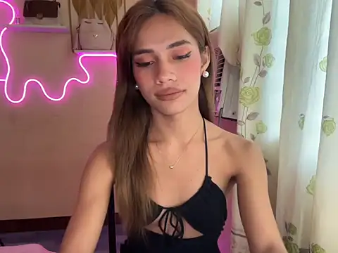 Lovelynikki03 online show from September 27, 2025, 10:16 pm