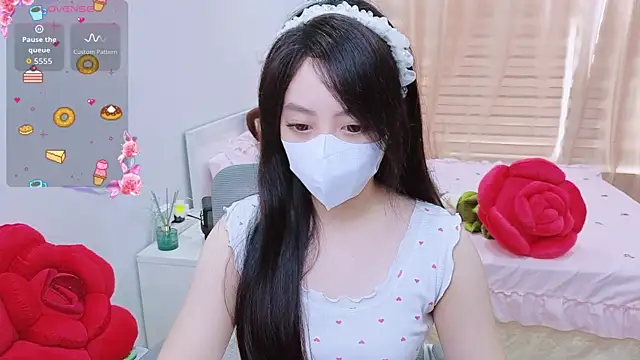 -MinaYoung- online show from October 20, 2025, 2:35 am