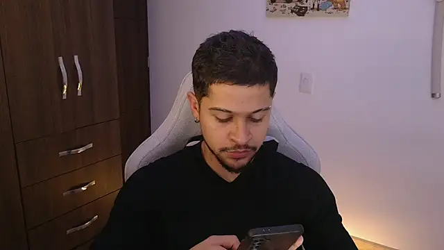 Snapshot of domsantiago_ chatting on March 20, 2026, 12:22 am domsantiago online show from March 20, 2026, 12:22 am