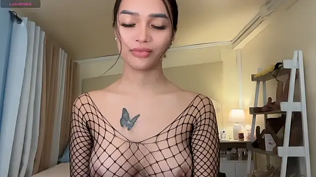  agatha143  online show from May 1, 2026, 2:27 am