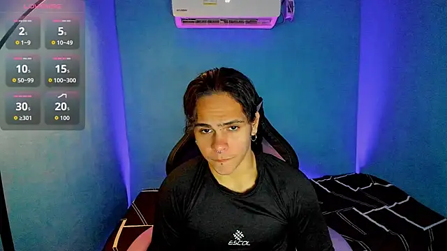 Maximiliano scoott   online show from September 18, 2025, 8:34 pm