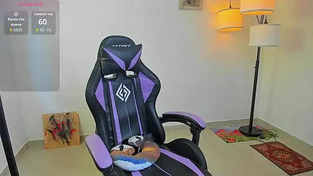 Maximiliano scoott   online show from October 31, 2025, 7:43 pm