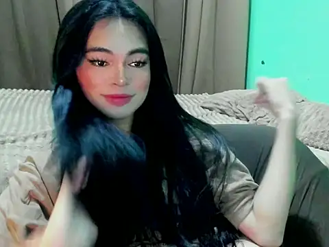 Sweetpeaxx online show from June 5, 2026, 3:51 pm