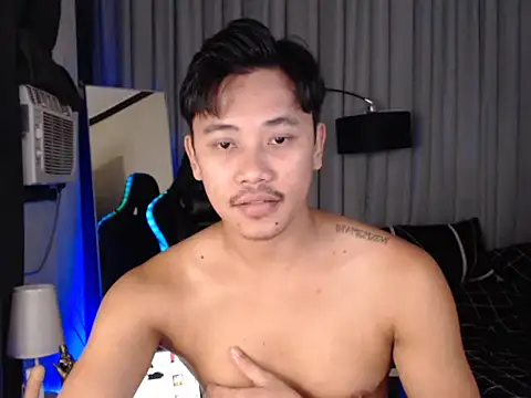 alexsuckable01 online show from April 25, 2026, 6:27 pm