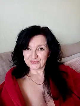 Snapshot of MilaSky4701 chatting on March 27, 2026, 2:40 pm MilaSky4701 online show from March 27, 2026, 2:40 pm