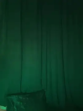 Cute  Taniya online show from April 19, 2026, 10:01 pm