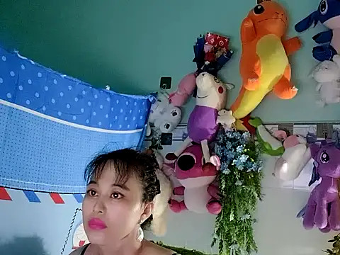 emgaixinhngoan online show from October 25, 2025, 2:55 am