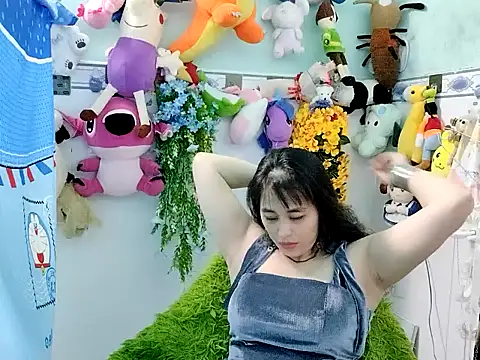 emgaixinhngoan online show from November 26, 2025, 3:34 pm