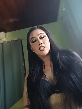 Snapshot of mistress_loy chatting on June 11, 2026, 3:14 am mistress loy online show from June 11, 2026, 3:14 am