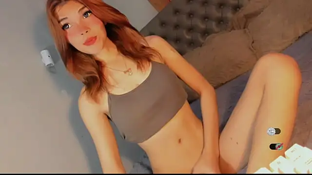 Snapshot of bella_enchantra chatting on July 28, 2026, 3:47 am bella enchantra online show from July 28, 2026, 3:47 am