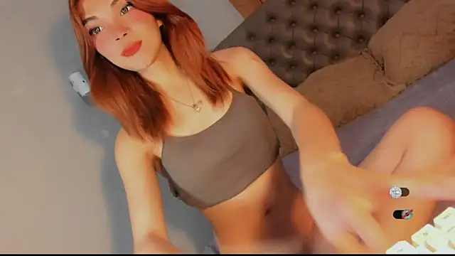 Snapshot of bella_enchantra chatting on July 18, 2026, 3:15 am bella enchantra online show from July 18, 2026, 3:15 am