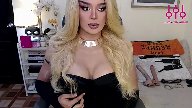 Celestiquex online show from September 14, 2025, 4:46 am