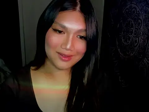 Lou heart online show from December 5, 2025, 1:10 pm