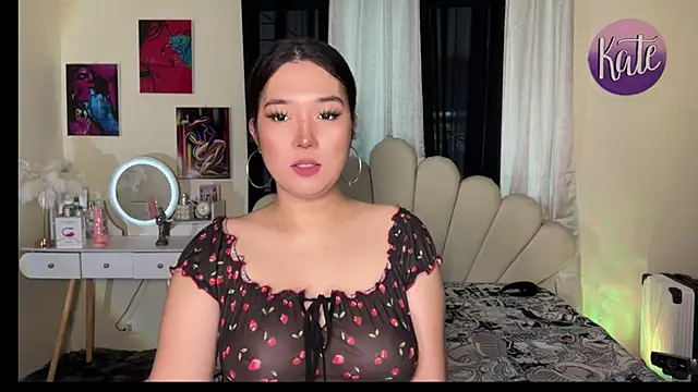 KateMadness online show from March 6, 2026, 1:11 am