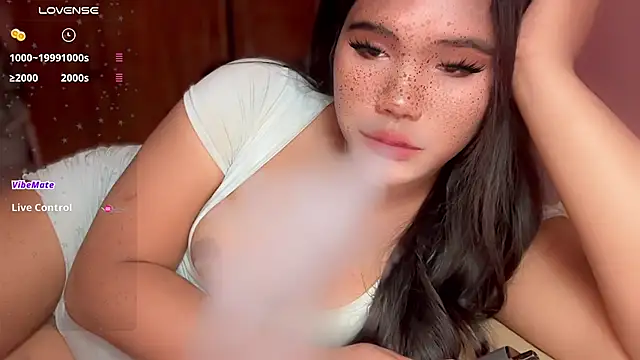 Snapshot of ursweet_sofia chatting on June 19, 2026, 8:36 pm ursweet sofia online show from June 19, 2026, 8:36 pm