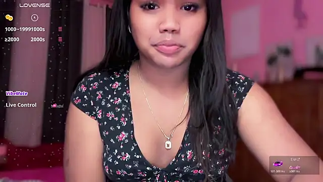 Snapshot of ursweet_sofia chatting on June 14, 2026, 5:47 pm ursweet sofia online show from June 14, 2026, 5:47 pm