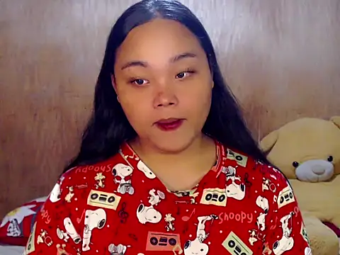  Lylia online show from September 17, 2025, 7:38 pm