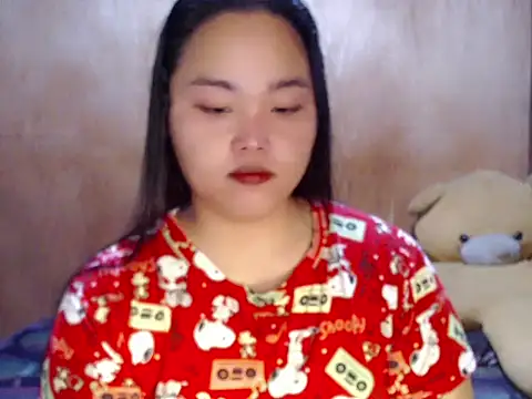  Lylia online show from June 2, 2026, 4:01 am