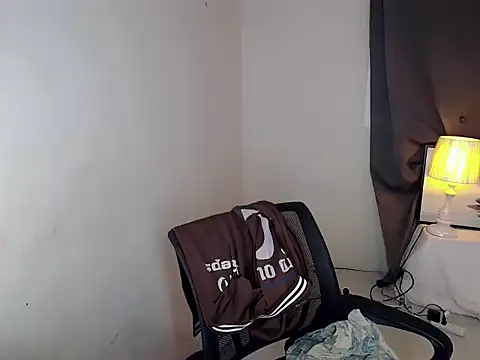 Filipina milker online show from October 19, 2025, 2:42 pm