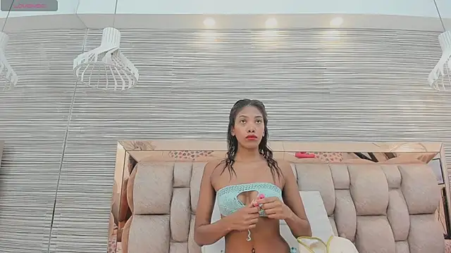 ikia lopez  online show from June 9, 2026, 11:44 am