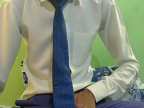 rockyy23boy online show from October 25, 2025, 9:30 am