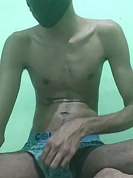 rockyy23boy online show from September 30, 2025, 4:57 pm