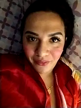 enoria1992 online show from December 13, 2025, 10:05 pm