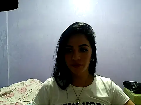 enoria1992 online show from June 30, 2026, 7:03 pm