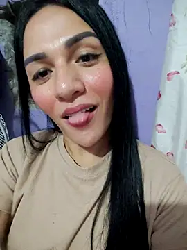enoria1992 online show from July 25, 2026, 8:44 am