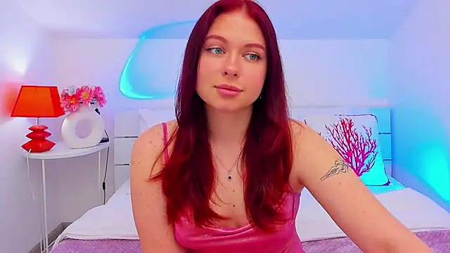 LizyBex online show from May 4, 2026, 12:19 pm