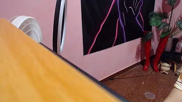 Asianprincess69 online show from September 29, 2025, 4:19 am