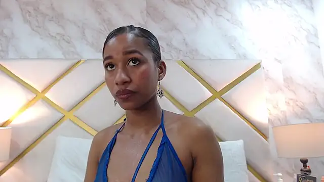 LorenBeiker- online show from September 22, 2025, 12:44 pm